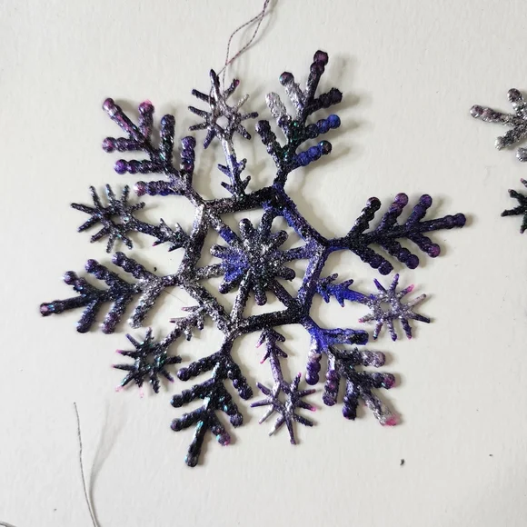 6 HANDCRAFTED Upcycled Plastic Snowflakes HANDPAINTED Holiday Ornaments Decor - Picture 9 of 17